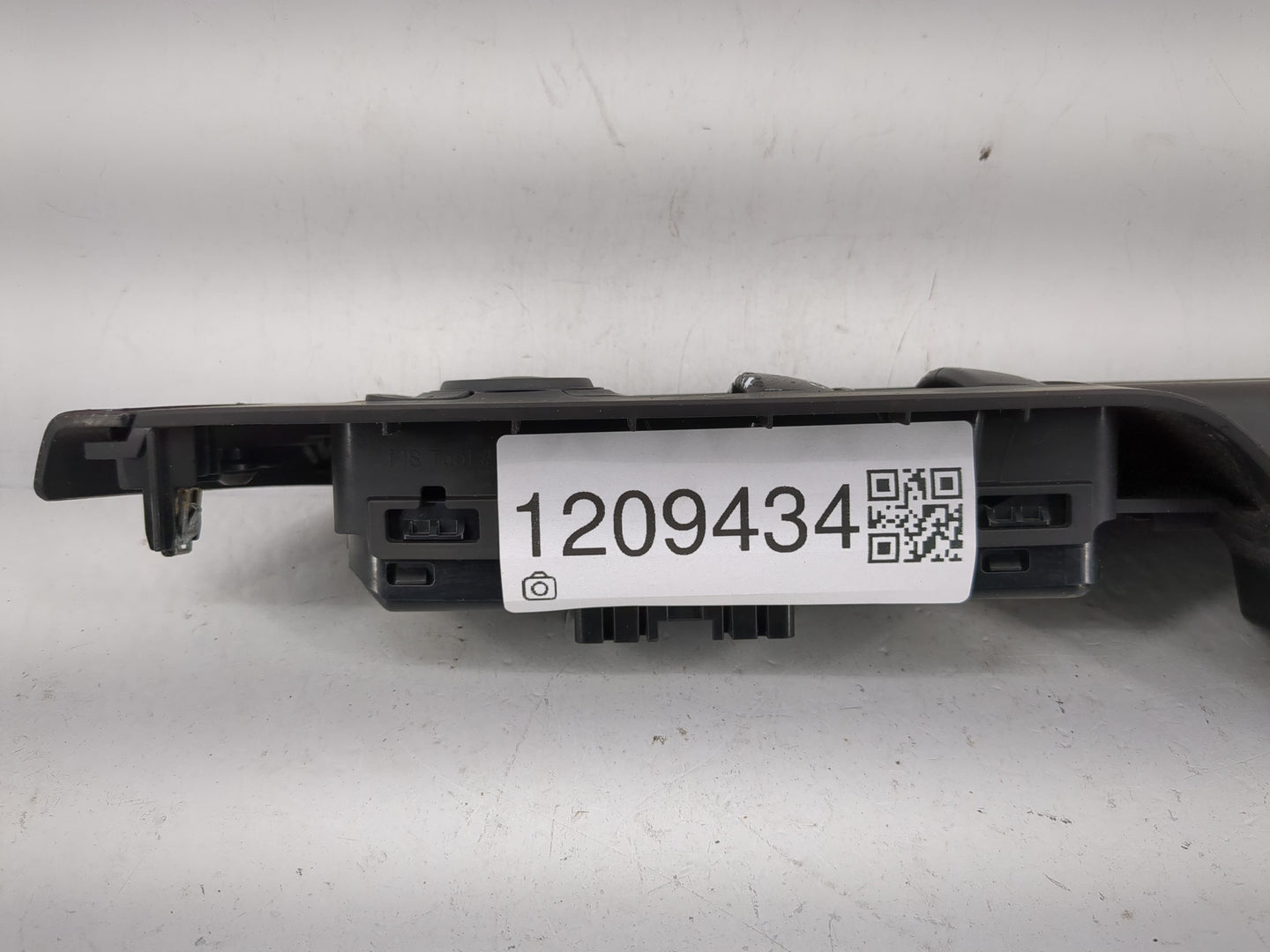 2018-2019 Gmc Acadia Master Power Window Switch Replacement Driver Side Left Fits Fits 2016 2017 2018 2019 2020 2021 2022 OE