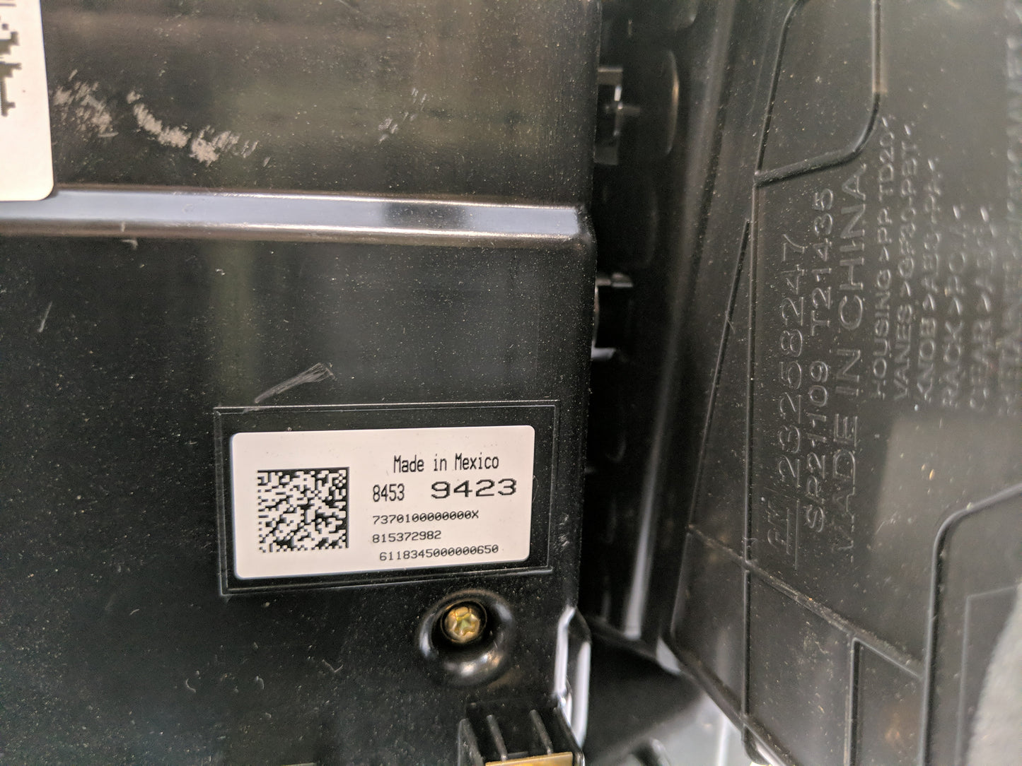 2018-2019 Gmc Acadia Radio AM FM Cd Player Receiver Replacement P/N:84539423 Fits Fits 2018 2019 OEM Used Auto Parts - Oemus
