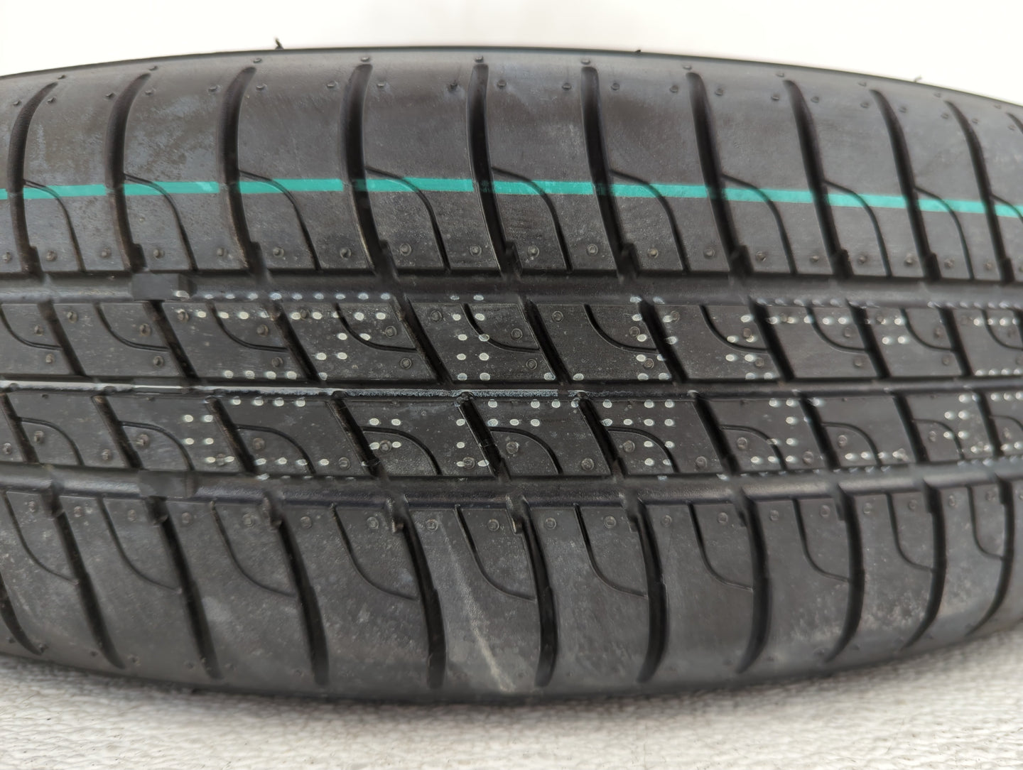 2019 Gmc Acadia Spare Donut Tire Wheel Rim Oem - Oemusedautoparts1.com