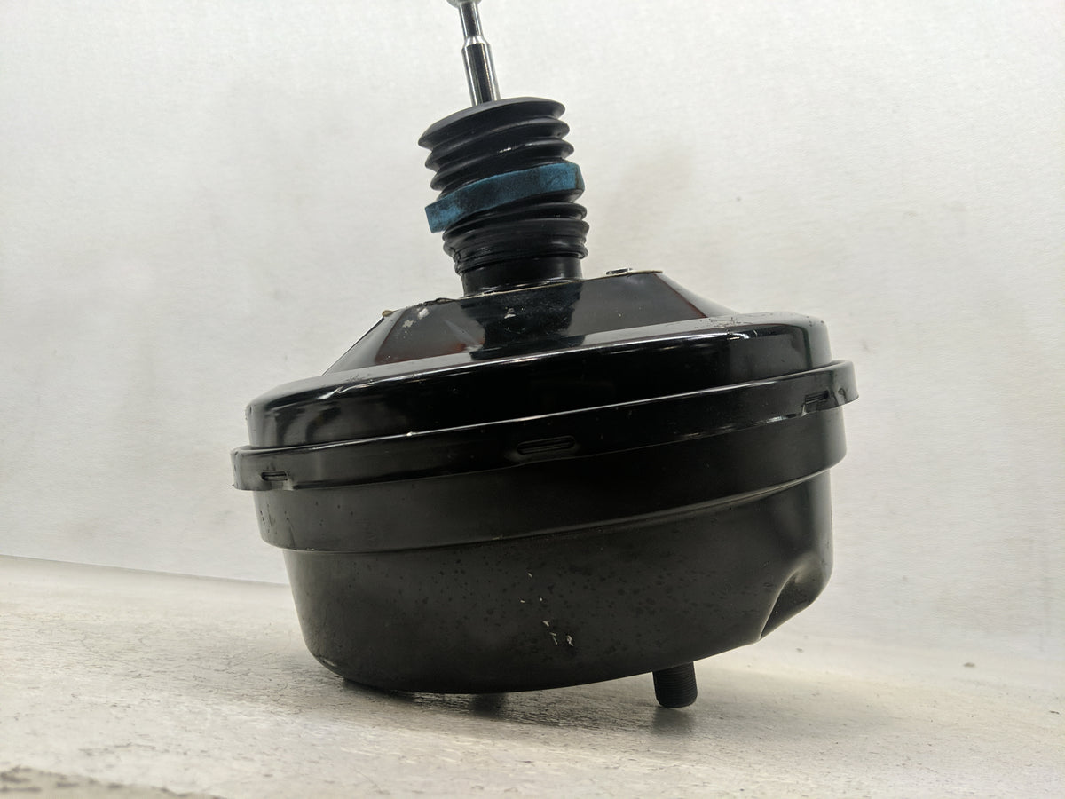 2017-2022 Gmc Acadia Power Brake Booster Oem 1310754 - Oemusedautoparts1.com
