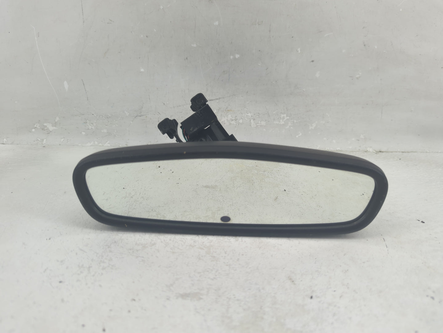 2017-2022 Gmc Acadia Interior Rear View Mirror Replacement OEM Fits Fits 2017 2018 2019 2020 2021 2022 OEM Used Auto Parts -