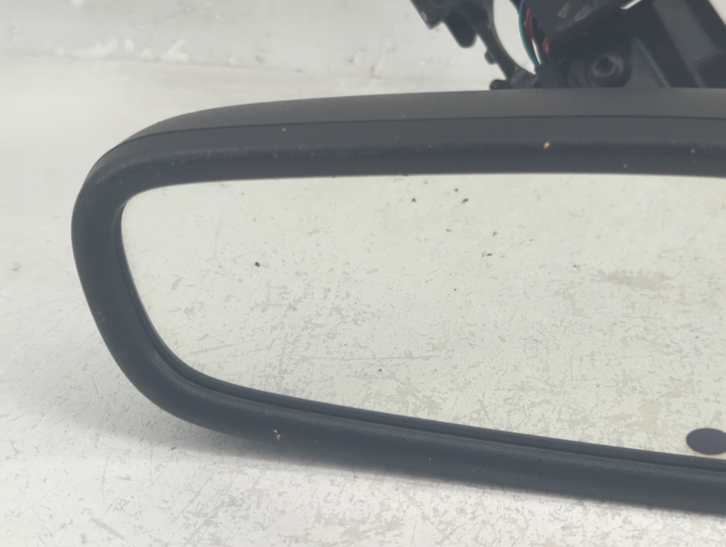 2017-2022 Gmc Acadia Interior Rear View Mirror Replacement OEM Fits Fits 2017 2018 2019 2020 2021 2022 OEM Used Auto Parts -