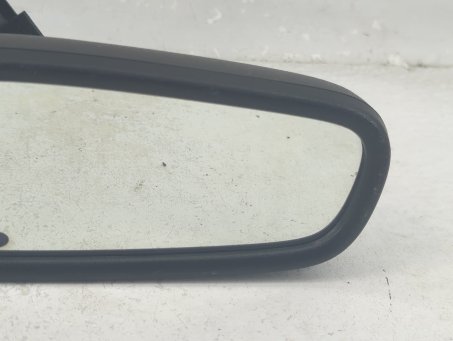 2017-2022 Gmc Acadia Interior Rear View Mirror Replacement OEM Fits Fits 2017 2018 2019 2020 2021 2022 OEM Used Auto Parts -