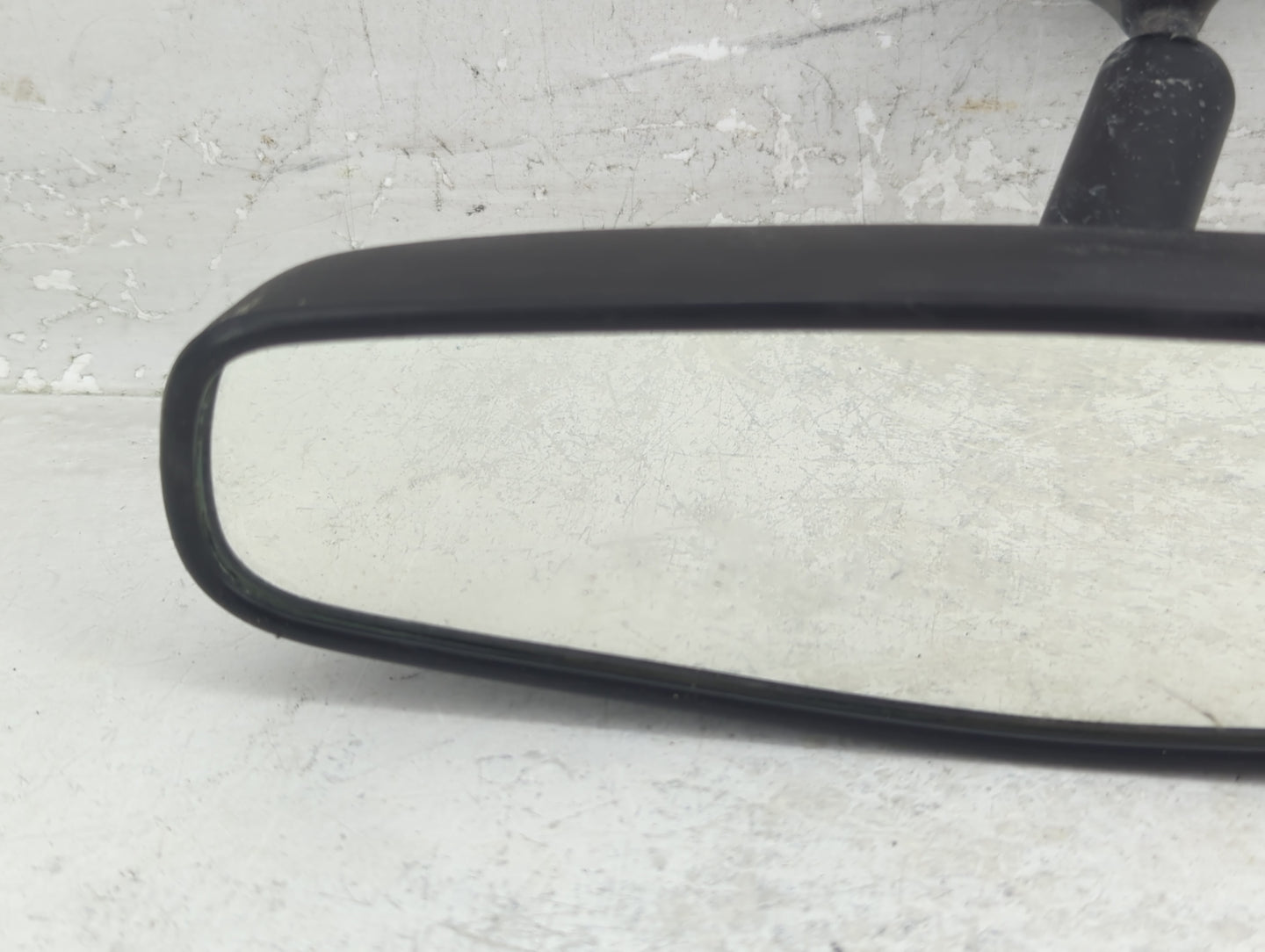 2017-2021 Gmc Acadia Interior Rear View Mirror Replacement OEM P/N:A048070 Fits OEM Used Auto Parts - Oemusedautoparts1.com
