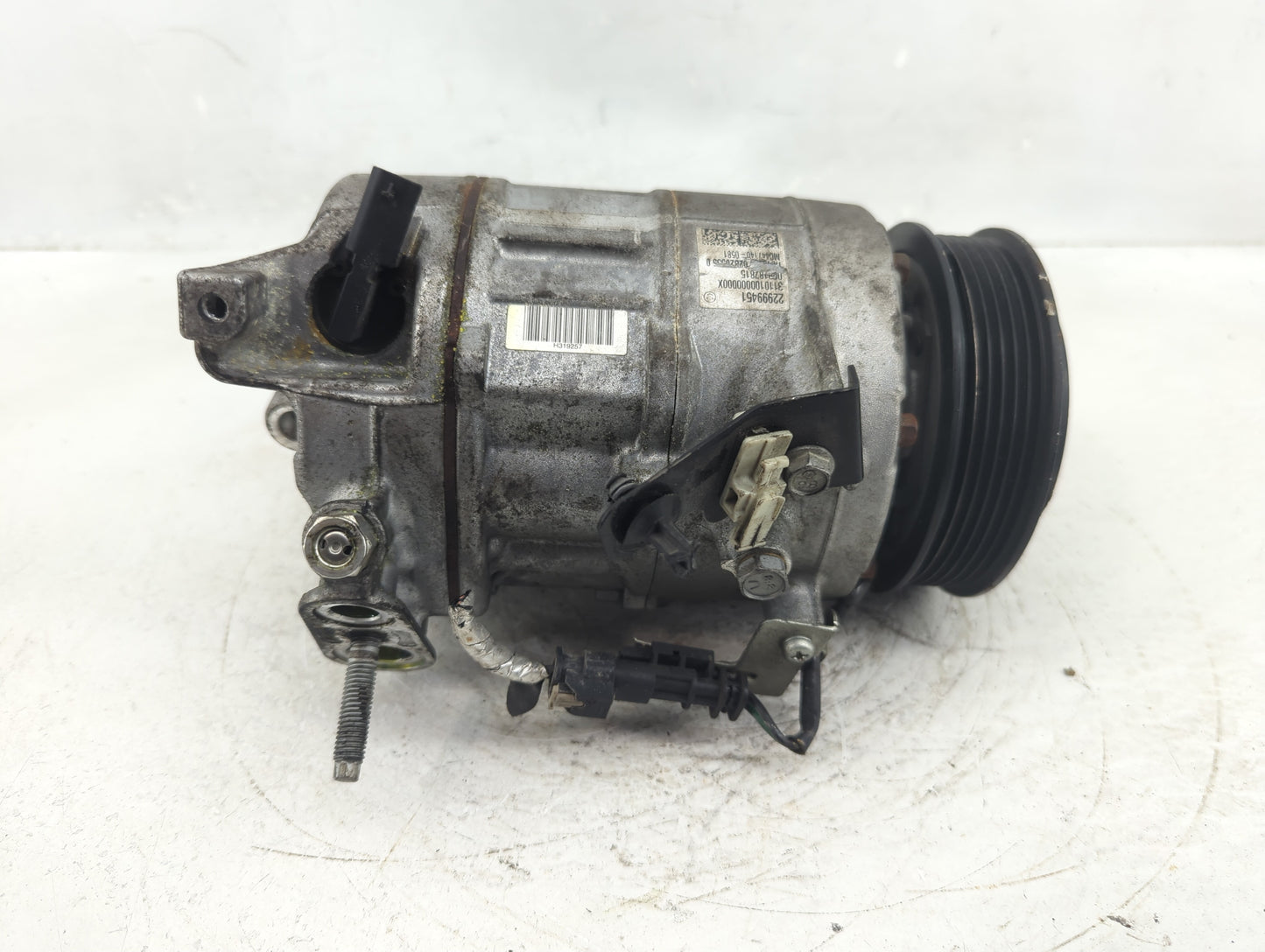 2017-2022 Gmc Acadia Air Conditioning A/c Ac Compressor Oem - Oemusedautoparts1.com