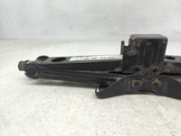 2019 Gmc Acadia Spare Scissor Car Jack 1390149 - Oemusedautoparts1.com