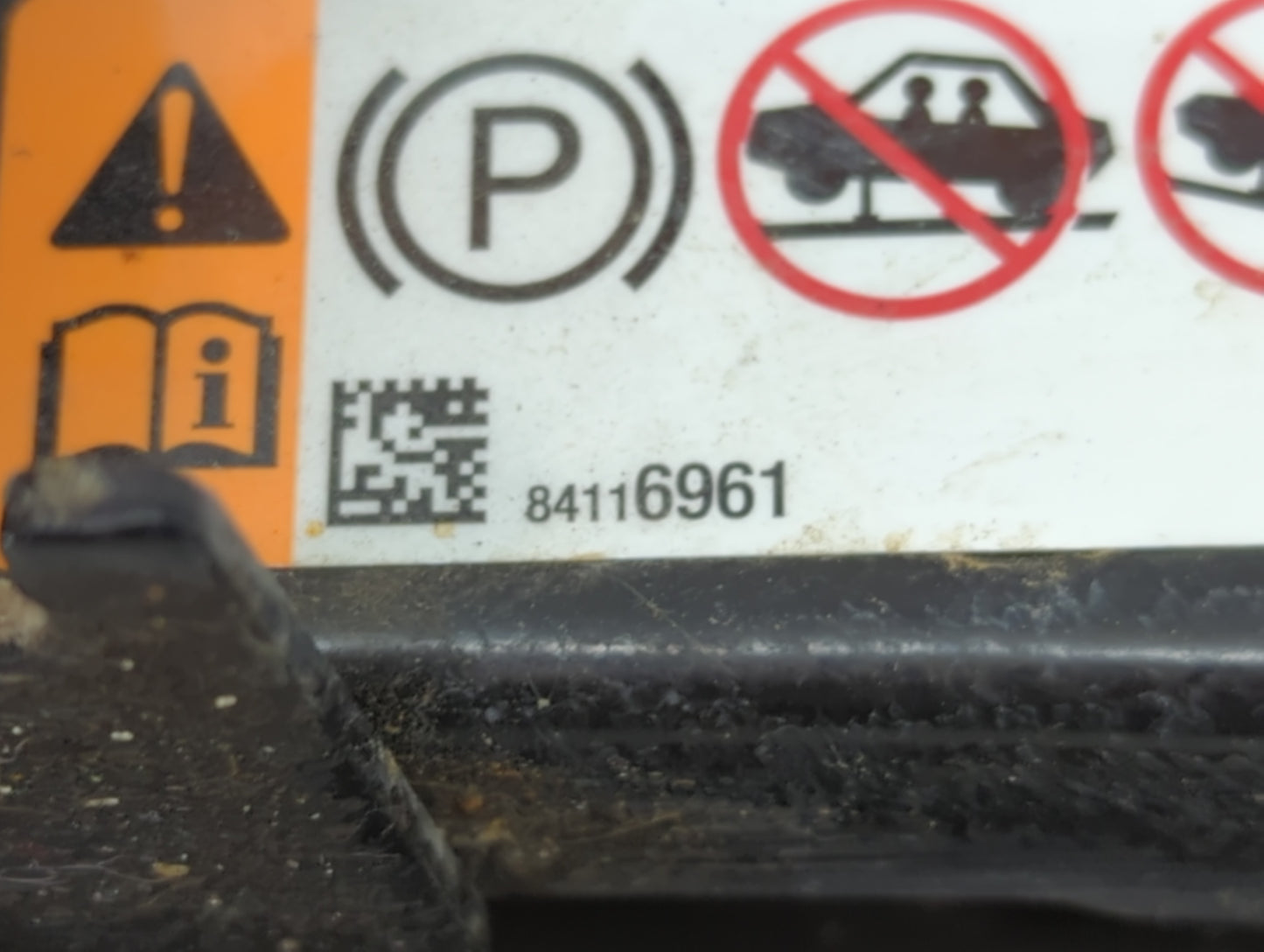 2019 Gmc Acadia Spare Scissor Car Jack 1390149 - Oemusedautoparts1.com