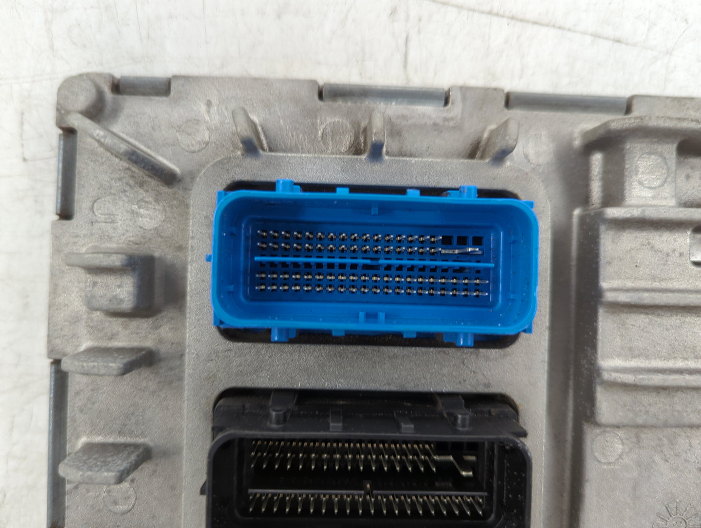 2017-2022 Gmc Acadia PCM Engine Control Computer ECU ECM PCU OEM P/N:12697045 Fits Fits 2016 2017 2018 2019 2020 2021 2022 O