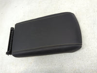 2019 Gmc Acadia Center Console Armrest Cover Lid P/N:TGA25153 Fits OEM Used Auto Parts - Oemusedautoparts1.com