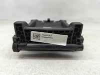 2019 Gmc Acadia Center Console Armrest Cover Lid P/N:TGA25153 Fits OEM Used Auto Parts - Oemusedautoparts1.com