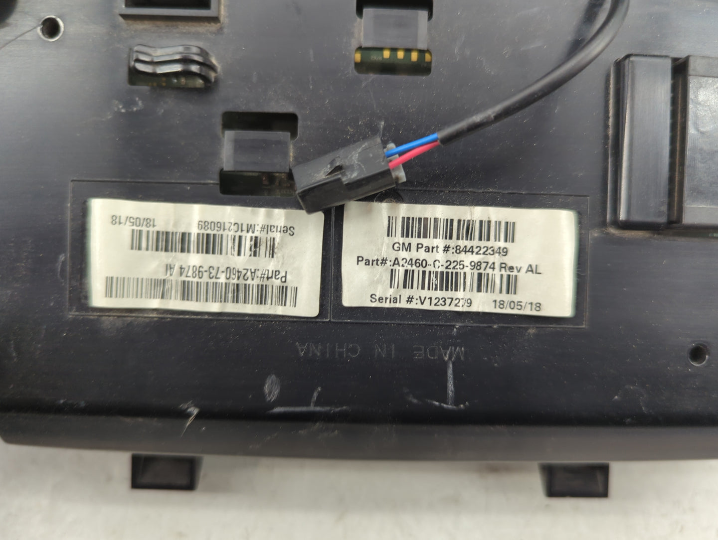 2017-2019 Gmc Acadia Overhead Roof Console 1408473 - Oemusedautoparts1.com