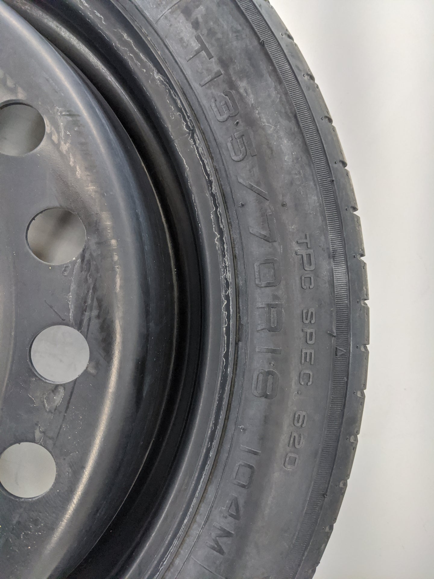 2017-2022 Gmc Acadia Spare Donut Tire Wheel Rim Oem - Oemusedautoparts1.com