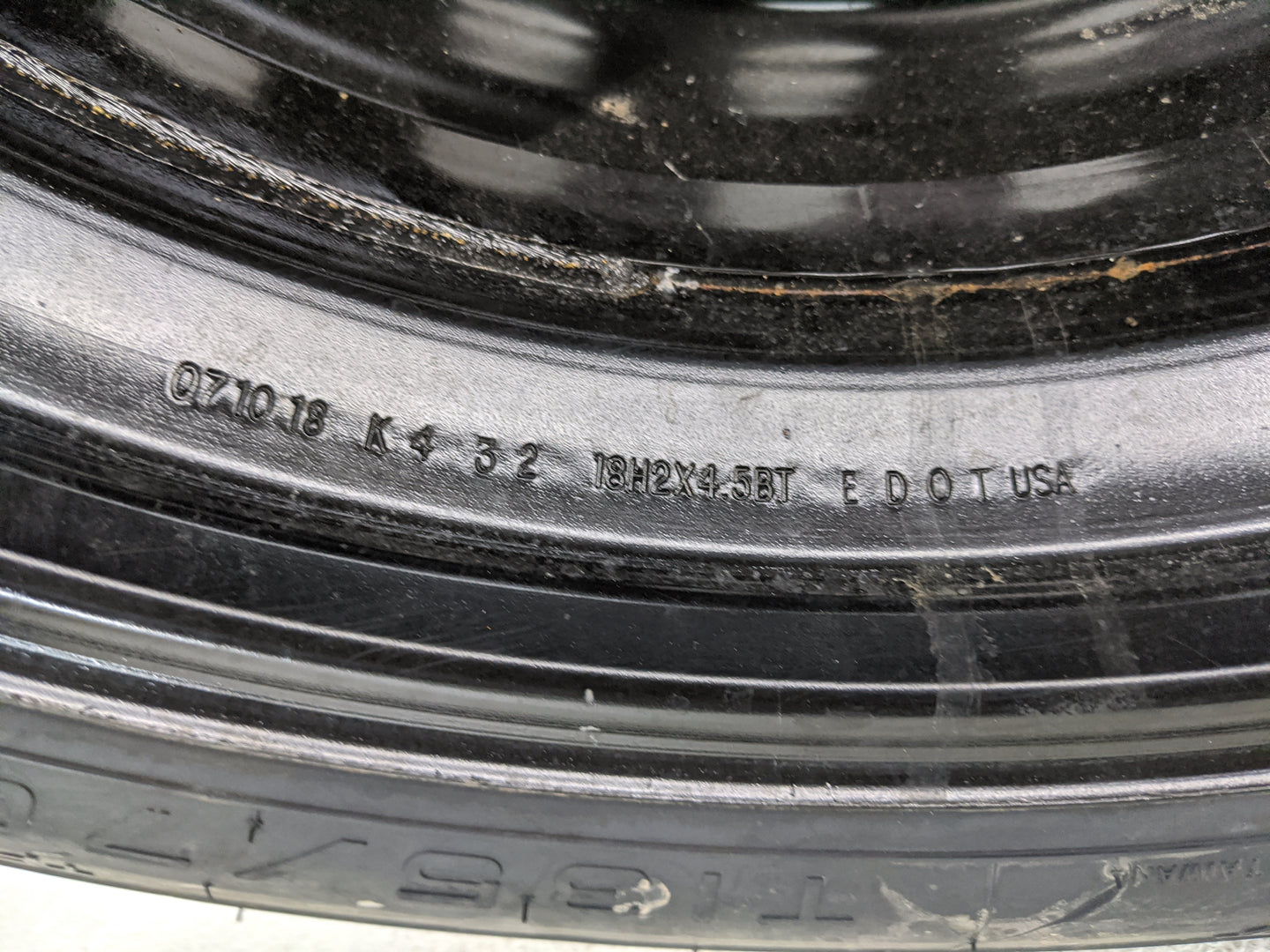 2017-2022 Gmc Acadia Spare Donut Tire Wheel Rim Oem - Oemusedautoparts1.com