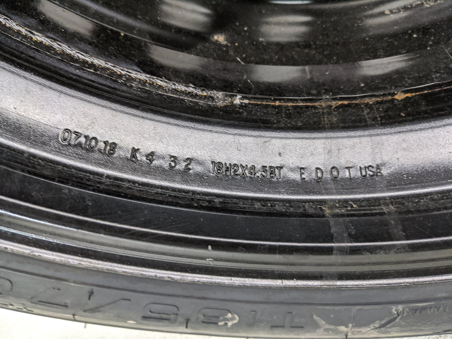 2017-2022 Gmc Acadia Spare Donut Tire Wheel Rim Oem - Oemusedautoparts1.com