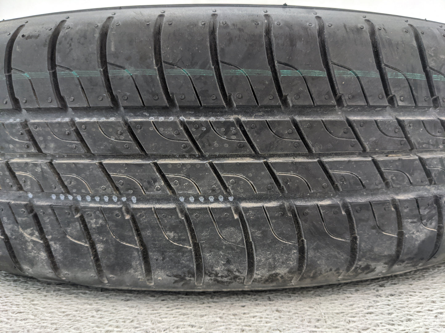 2017-2022 Gmc Acadia Spare Donut Tire Wheel Rim Oem - Oemusedautoparts1.com