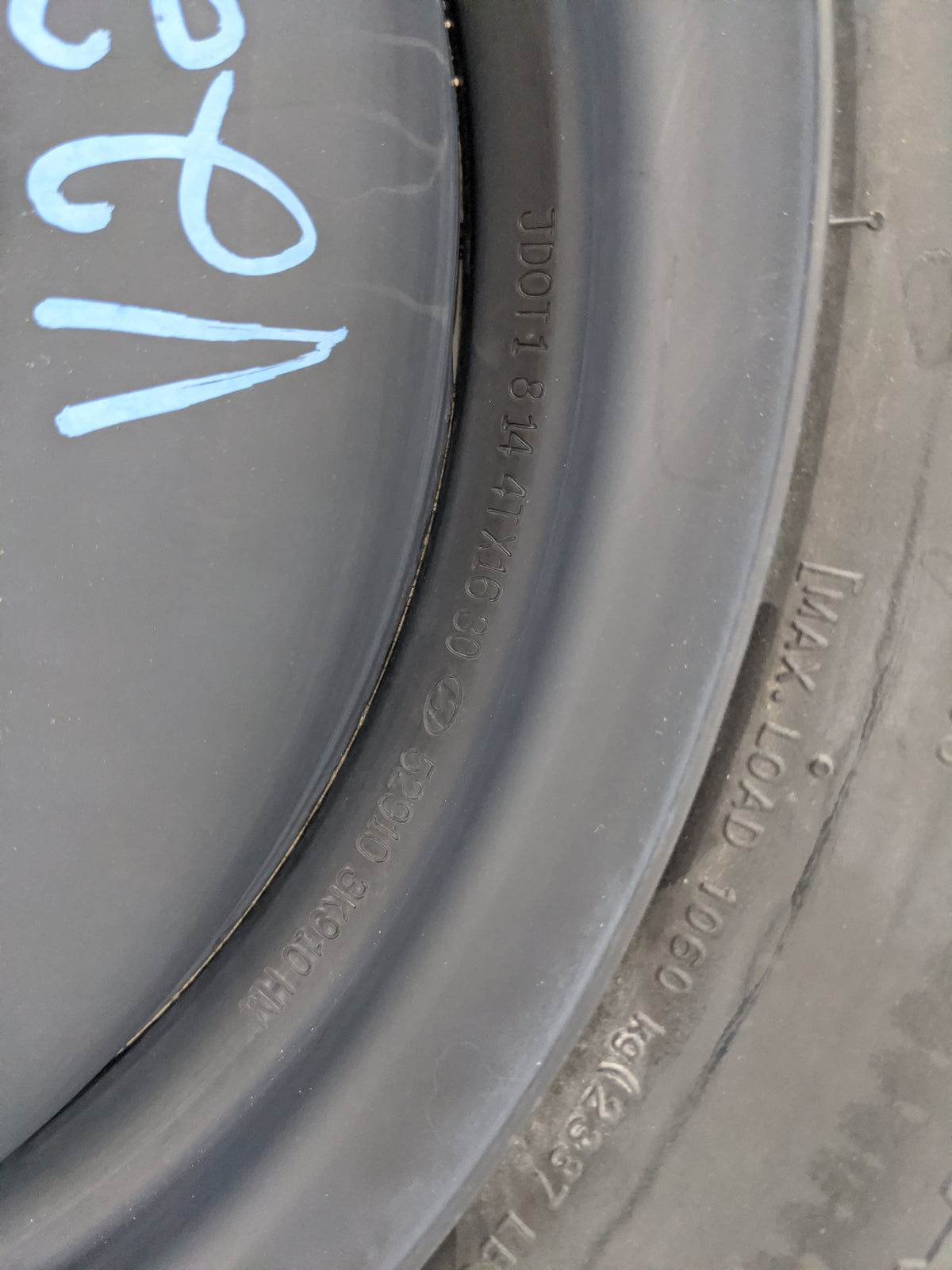2021-2022 Gmc Acadia Spare Donut Tire Wheel Rim Oem - Oemusedautoparts1.com