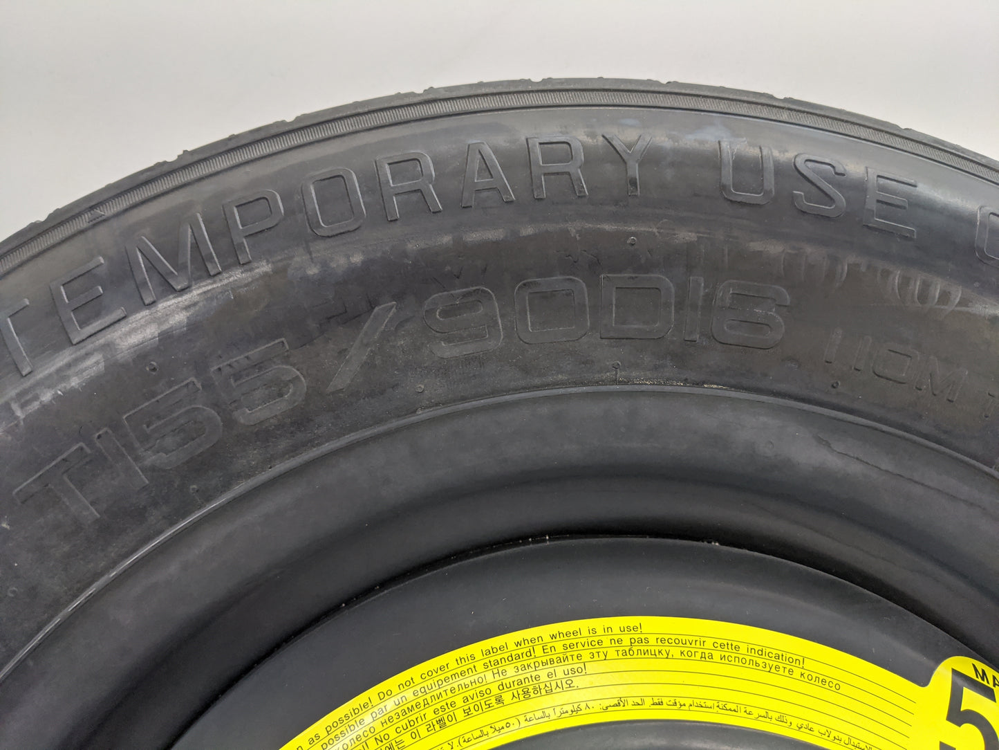 2021-2022 Gmc Acadia Spare Donut Tire Wheel Rim Oem - Oemusedautoparts1.com