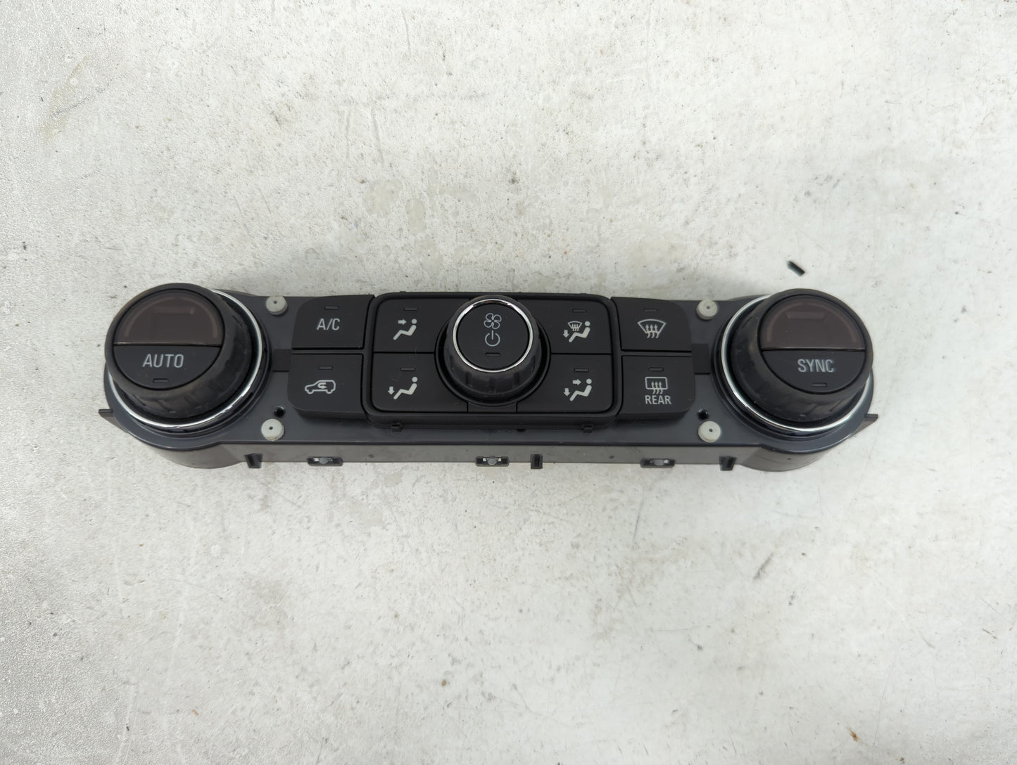 2017-2022 Gmc Acadia Climate Control Module Temperature AC/Heater Replacement P/N:84246526 815372982 Fits OEM Used Auto Part
