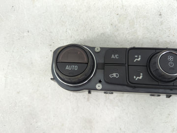 2017-2022 Gmc Acadia Climate Control Module Temperature AC/Heater Replacement P/N:84246526 815372982 Fits OEM Used Auto Parts