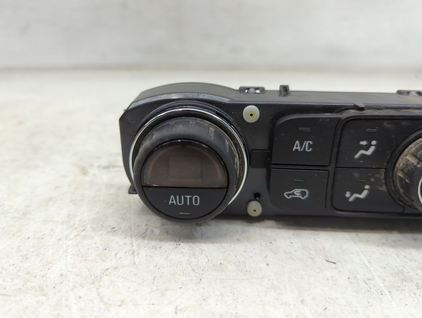 2019 Gmc Acadia Climate Control Module Temperature AC/Heater Replacement P/N:84246526 7370200000000X, 815372982 Fits OEM Use