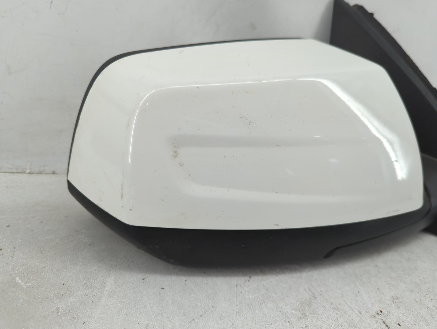 2017-2019 Gmc Acadia Passenger Side View Mirror - Right Door Mirror OEM Used - Oemusedautoparts1.com