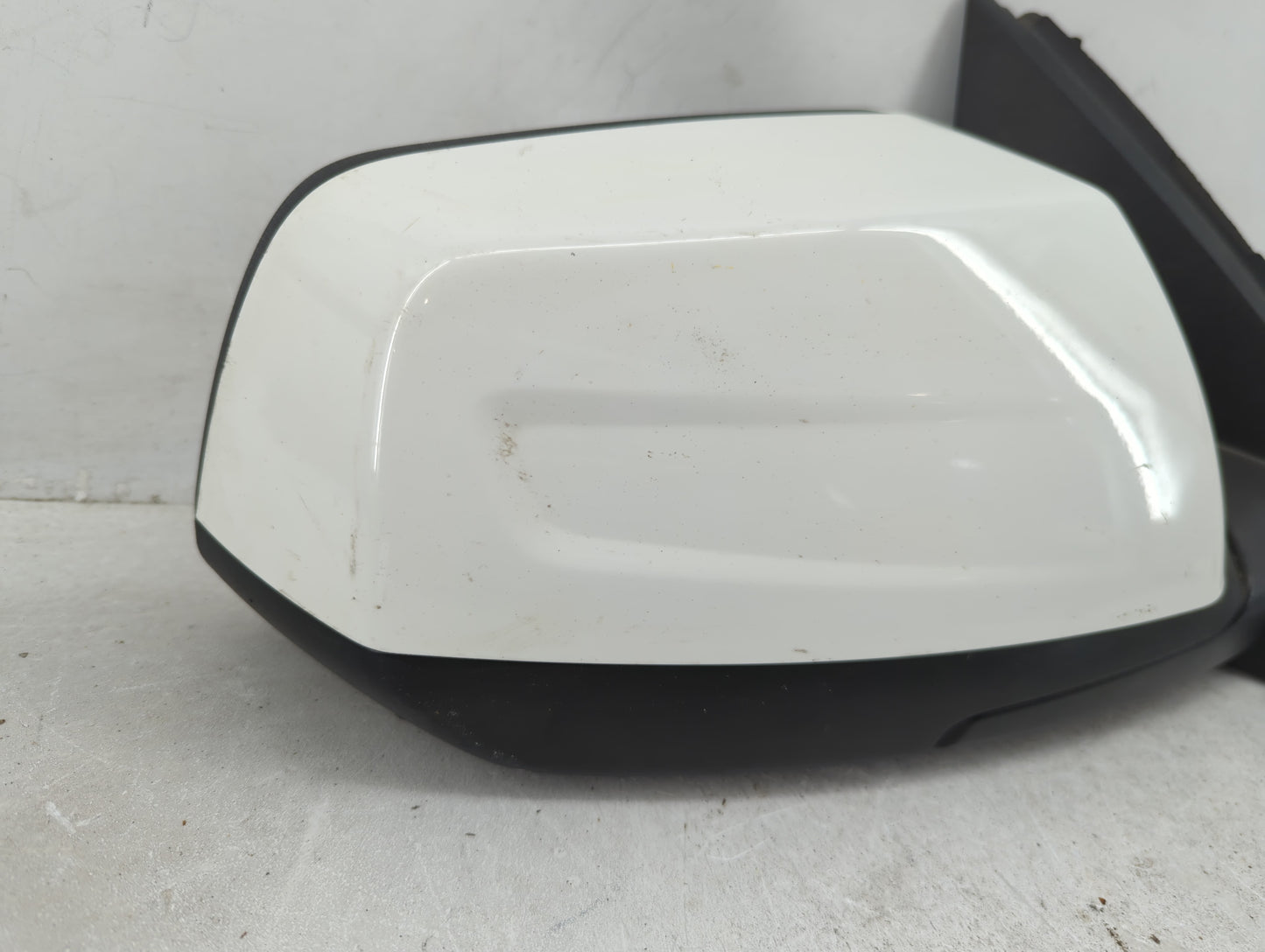 2017-2019 Gmc Acadia Passenger Side View Mirror - Right Door Mirror OEM Used - Oemusedautoparts1.com