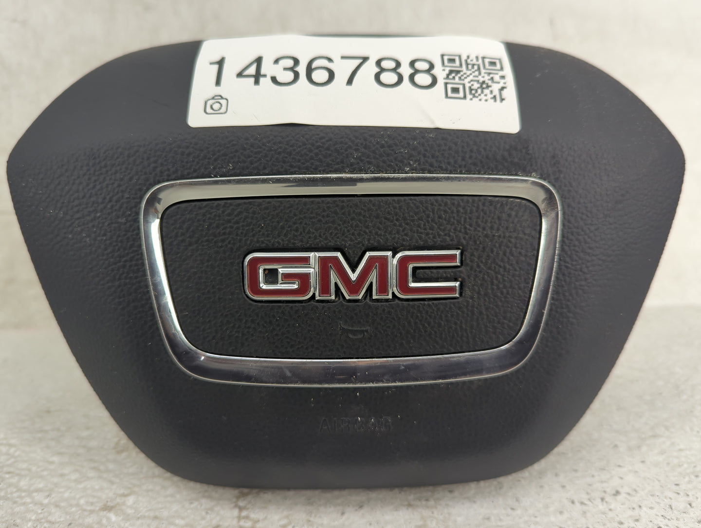 2019 Gmc Acadia Air Bag Driver Left Steering Wheel Mounted P/N:20228074 Fits OEM Used Auto Parts - Oemusedautoparts1.com