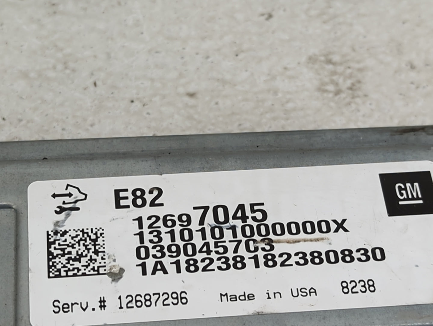 2017-2022 Gmc Acadia PCM Engine Control Computer ECU ECM PCU OEM P/N:12697045 12687296 Fits OEM Used Auto Parts - Oemusedaut