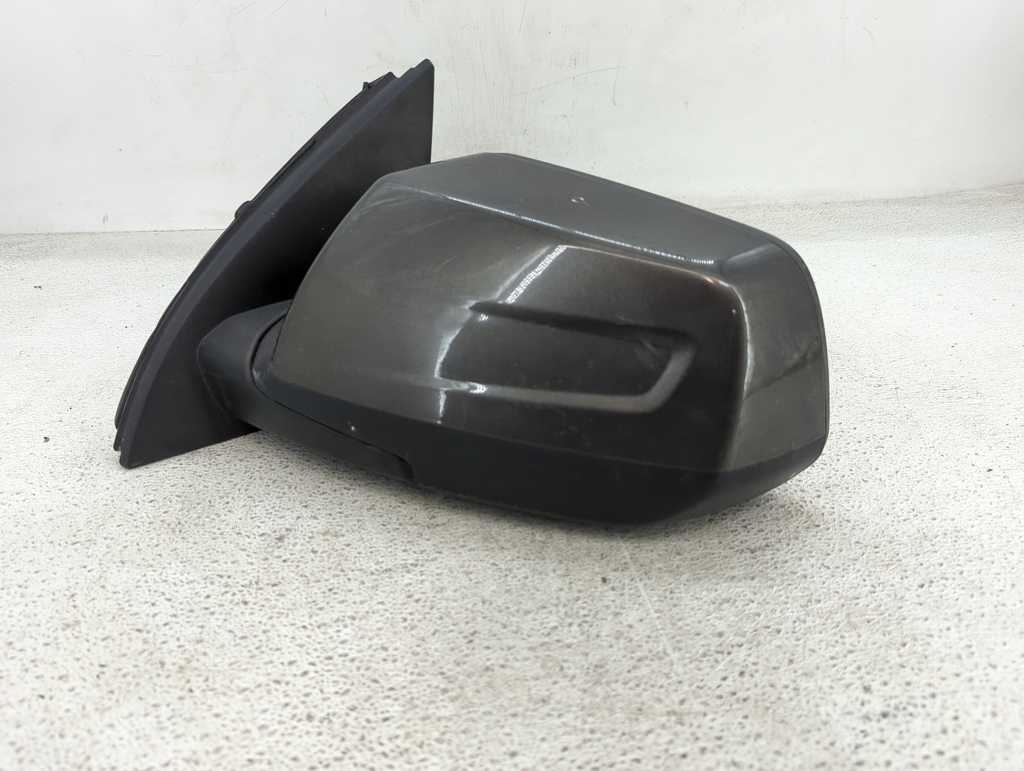 2017-2019 Gmc Acadia Driver Side View Mirror - Left Door Mirror OEM Used - Oemusedautoparts1.com