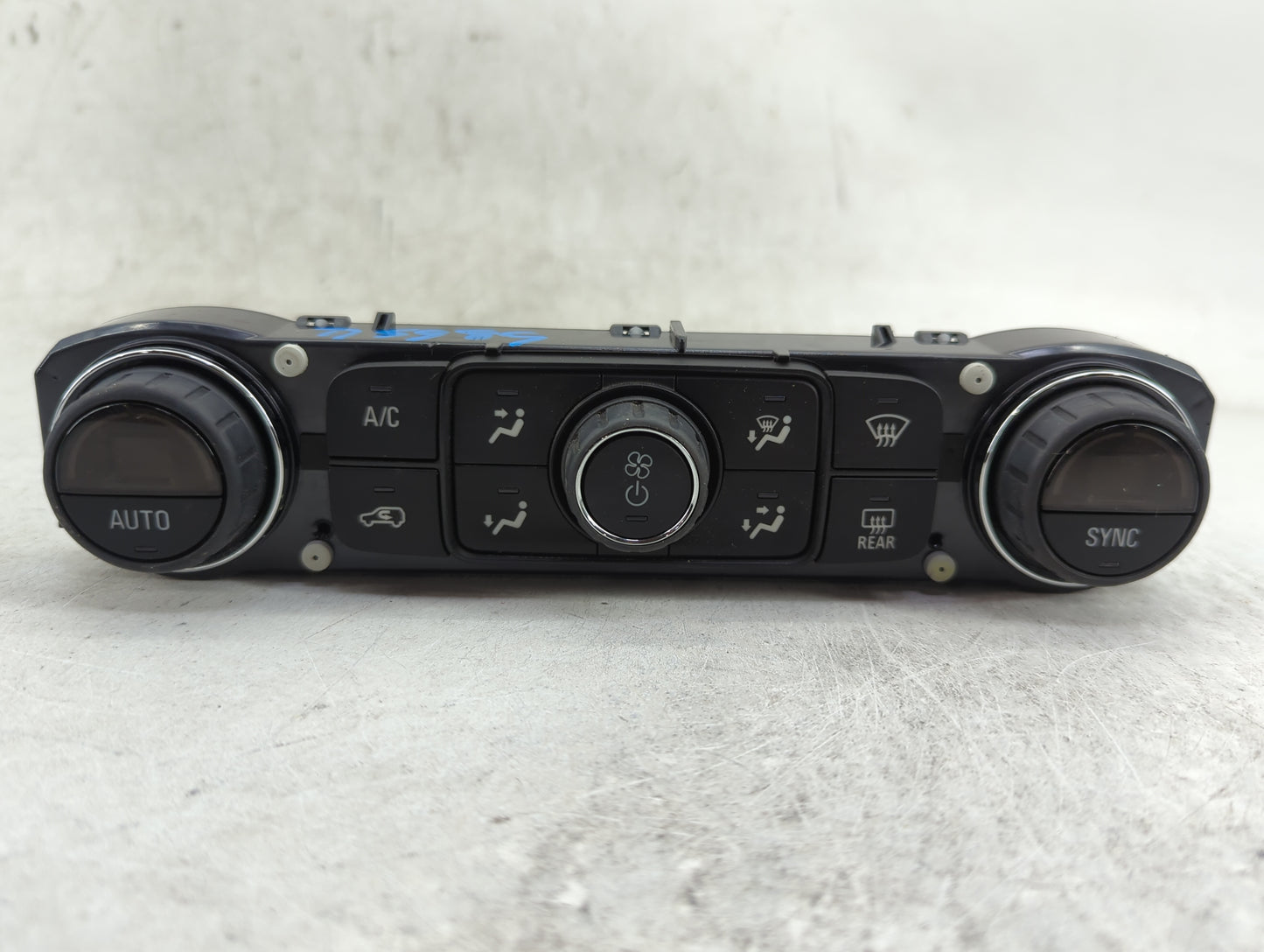 2017-2022 Gmc Acadia Climate Control Module Temperature AC/Heater Replacement P/N:84246526 7370200000000X Fits OEM Used Auto