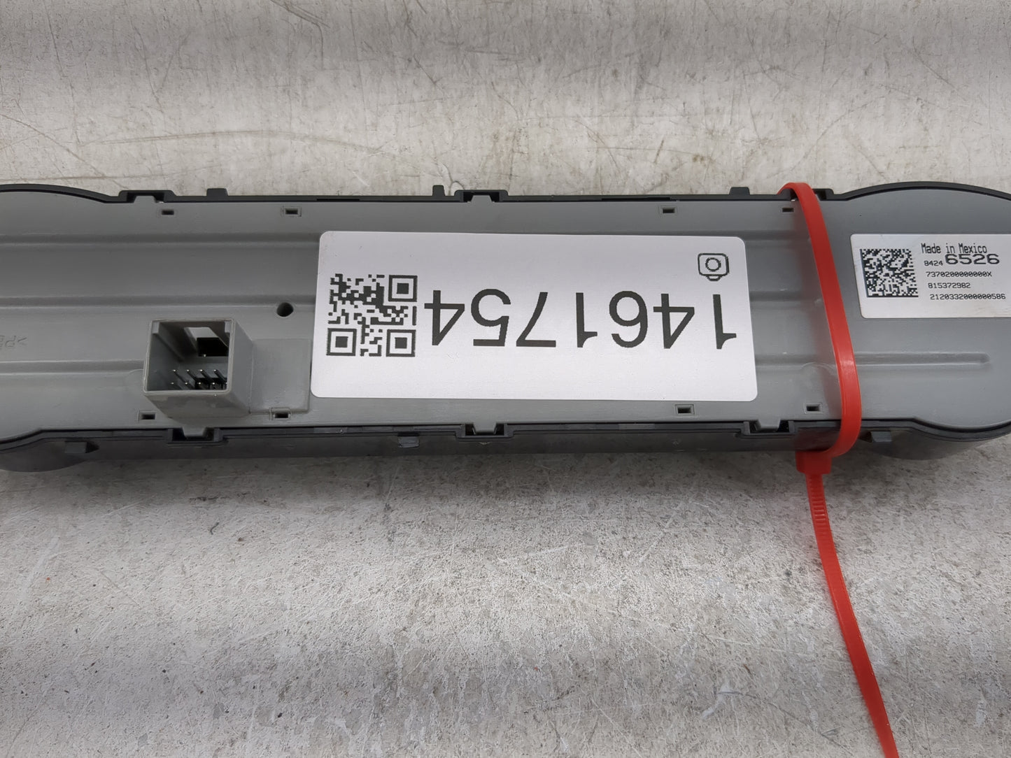 2017-2022 Gmc Acadia Climate Control Module Temperature AC/Heater Replacement P/N:84246526 7370200000000X Fits OEM Used Auto