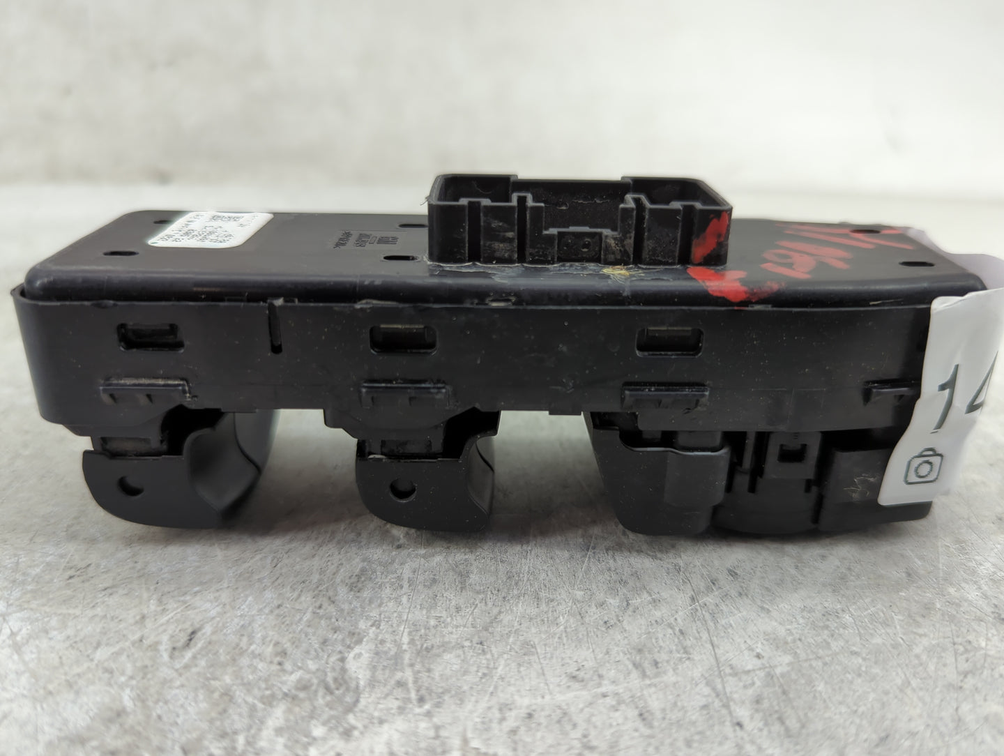 2019 Gmc Acadia Master Power Window Switch Replacement Driver Side Left P/N:13526288 84572240 Fits OEM Used Auto Parts - Oem