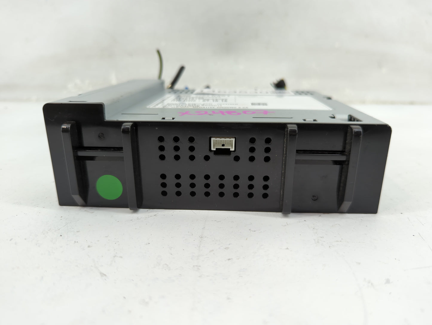 2018-2019 Gmc Acadia Radio AM FM Cd Player Receiver Replacement P/N:42645351 555343750, LC7S-R Fits Fits 2018 2019 2020 OEM 
