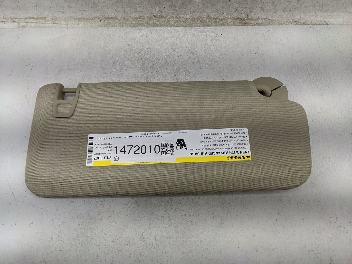 2017-2019 Gmc Acadia Sun Visor Shade Replacement Driver Left Mirror Fits Fits 2017 2018 2019 OEM Used Auto Parts - Oemusedau