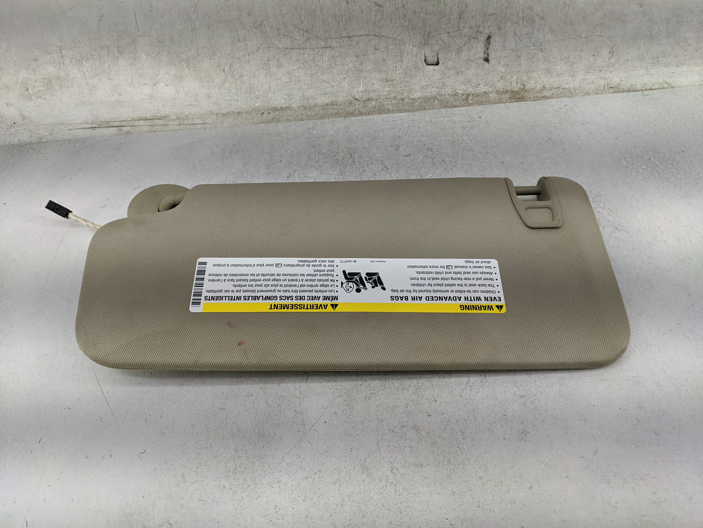 2017-2019 Gmc Acadia Sun Visor Shade Replacement Passenger Right Mirror Fits Fits 2017 2018 2019 OEM Used Auto Parts - Oemus