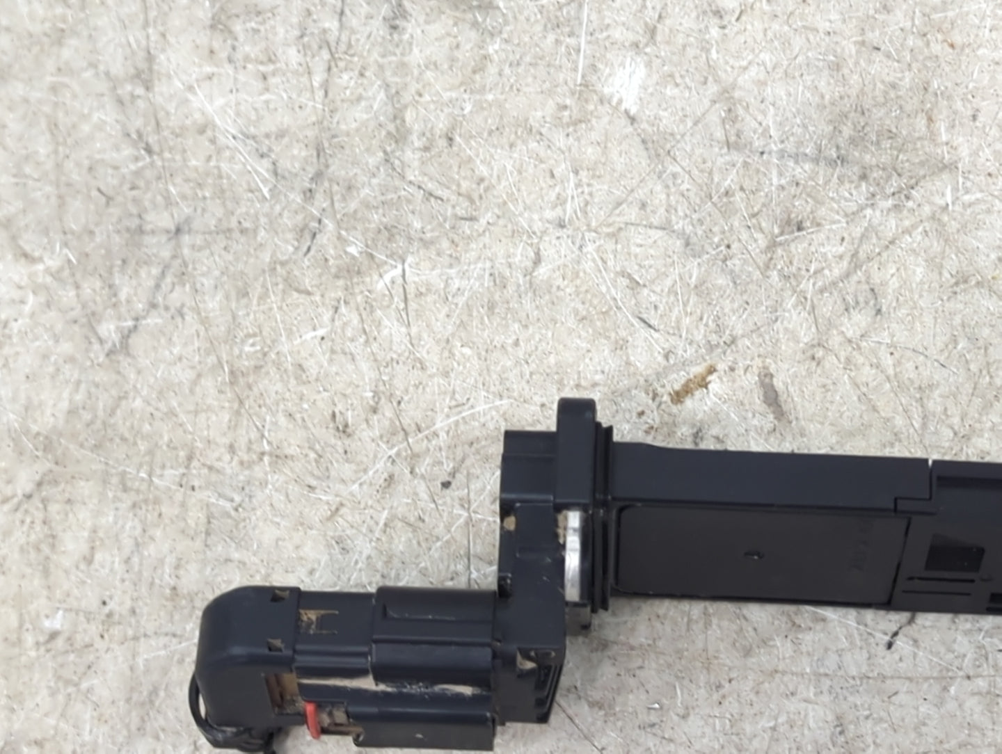 2012-2022 Gmc Acadia Mass Air Flow Meter Maf 1486476 - Oemusedautoparts1.com