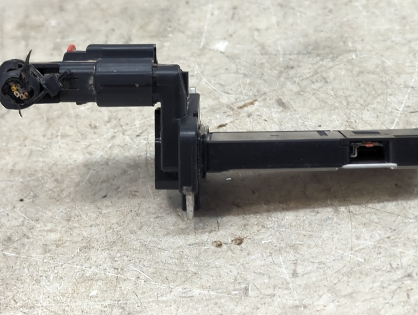 2012-2022 Gmc Acadia Mass Air Flow Meter Maf 1486476 - Oemusedautoparts1.com
