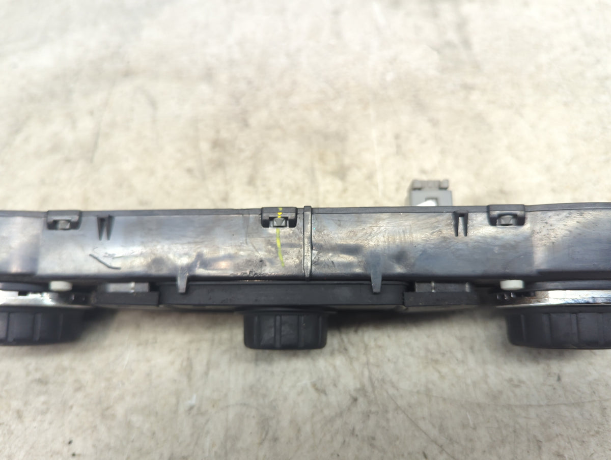 2017-2022 Gmc Acadia Climate Control Module Temperature AC/Heater Replacement P/N:81S372982 737020000000X Fits OEM Used Auto