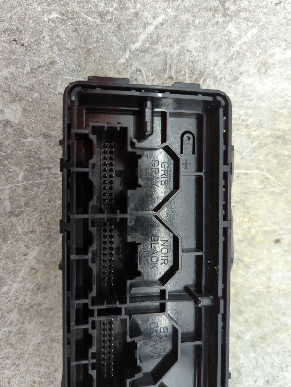 2018-2022 Gmc Acadia Temperature Control Module - Oemusedautoparts1.com