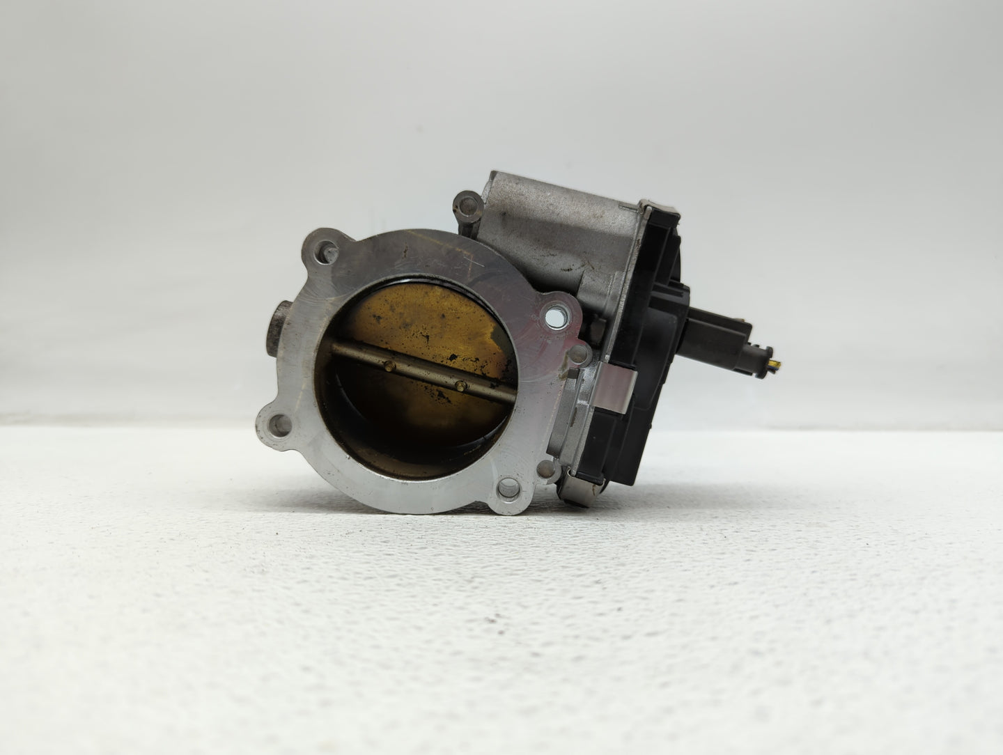 2017-2018 Gmc Acadia Throttle Body P/N:12671014 12648414, 1267 1014 Fits Fits 2016 2017 2018 2019 OEM Used Auto Parts - Oemu