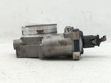 2017-2018 Gmc Acadia Throttle Body P/N:12676296AA 12671014, 12648414, 1267 1014 Fits Fits 2016 2017 2018 2019 OEM Used Auto Parts