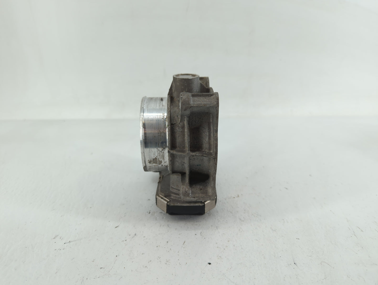 2017-2021 Gmc Acadia Throttle Body P/N:12670839AA 12627217DA Fits Fits 2016 2017 2018 2019 2020 2021 2022 OEM Used Auto Part