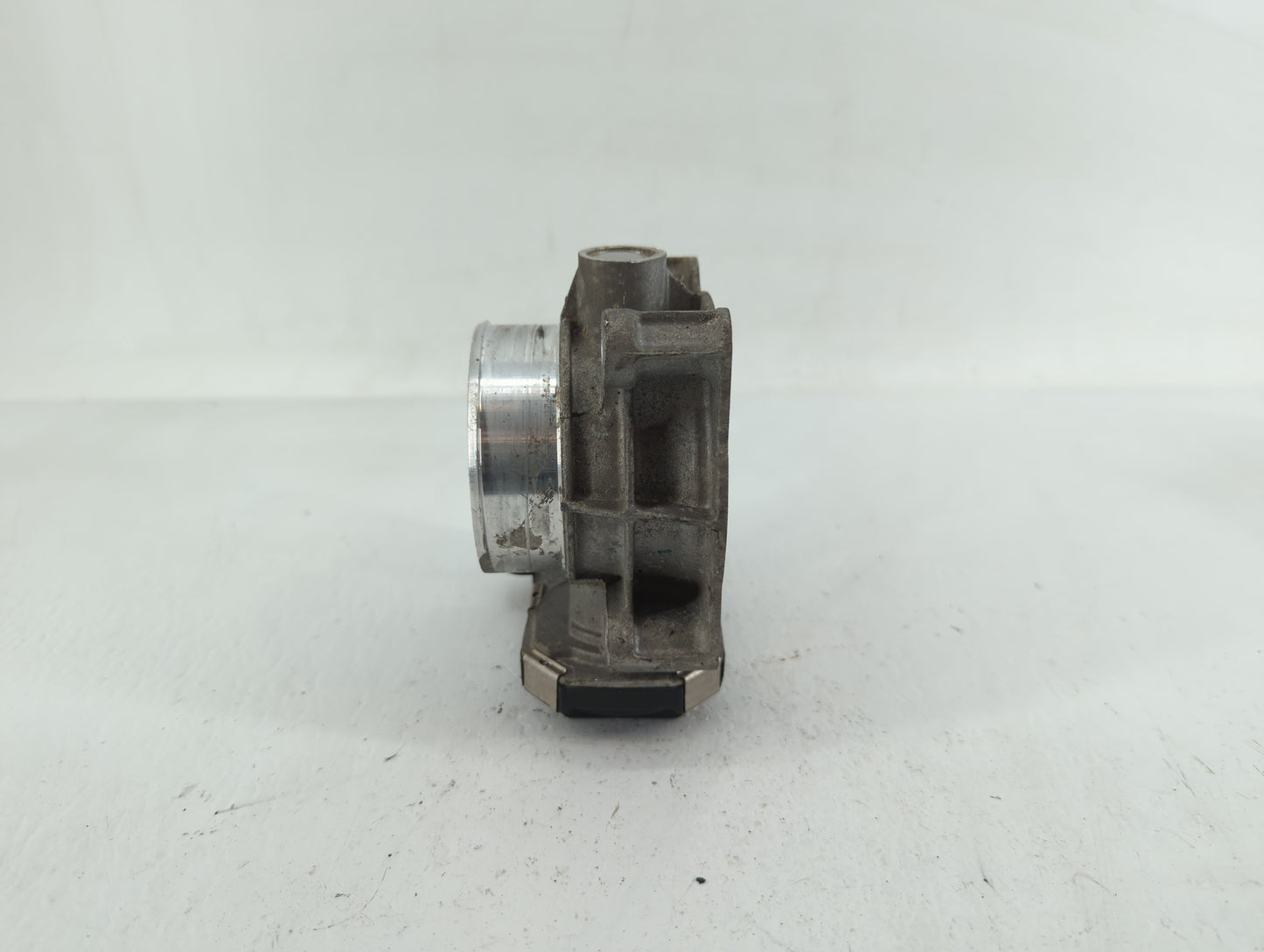 2017-2021 Gmc Acadia Throttle Body P/N:12670839AA 12627217DA Fits Fits 2016 2017 2018 2019 2020 2021 2022 OEM Used Auto Part