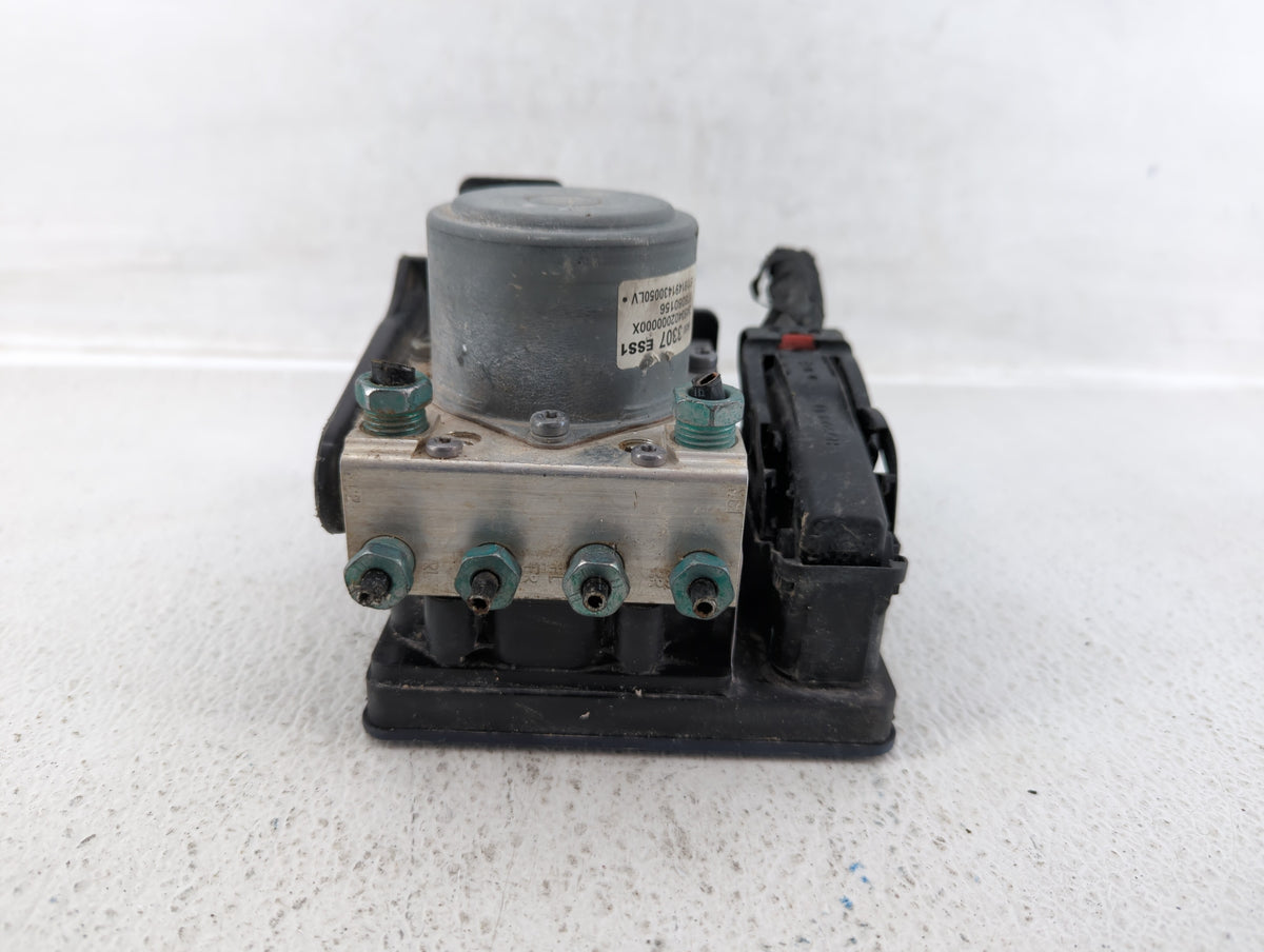 2019 Gmc Acadia Anti-Lock Brake ABS Pump Module Actuator OEM P/N:84503307 84502696, 84738977 Fits Fits 2020 2021 2022 OEM Us