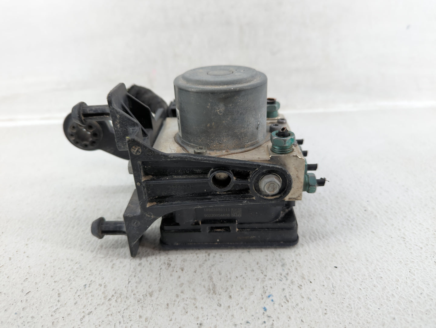 2019 Gmc Acadia ABS Pump Control Module Replacement P/N:84503307 84502696, 84738977 Fits Fits 2020 2021 2022 OEM Used Auto P