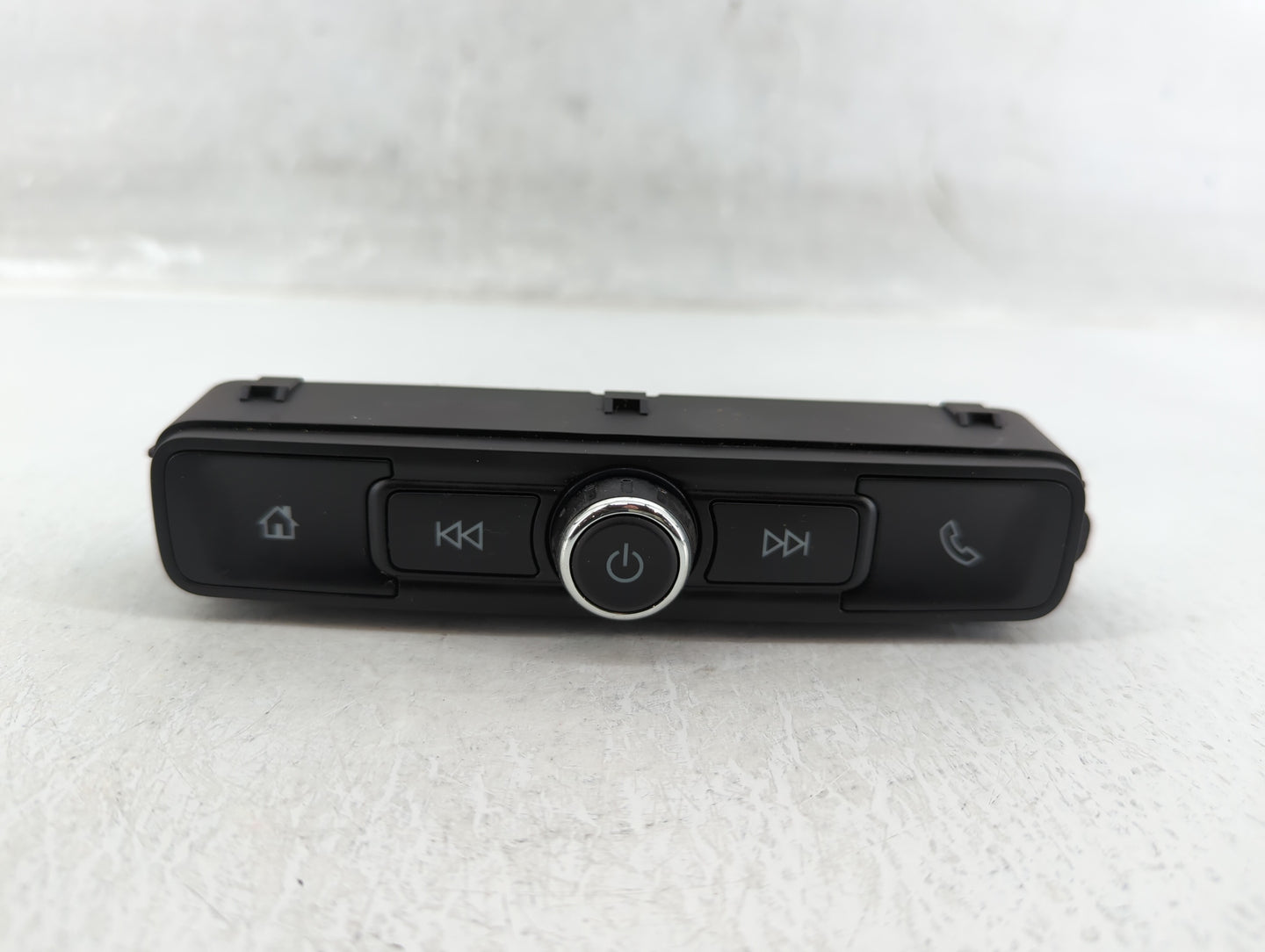 2018-2019 Gmc Acadia Radio Control Panel - Oemusedautoparts1.com