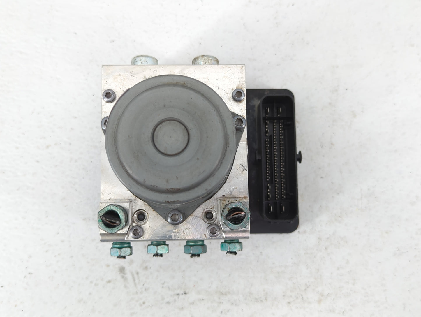 2018 Gmc Acadia ABS Pump Control Module Replacement P/N:84503307 Fits Fits 2019 2020 OEM Used Auto Parts - Oemusedautoparts1