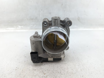 2017-2021 Gmc Acadia Throttle Body P/N:12627217DA 12670839AA Fits Fits 2016 2017 2018 2019 2020 2021 2022 OEM Used Auto Part