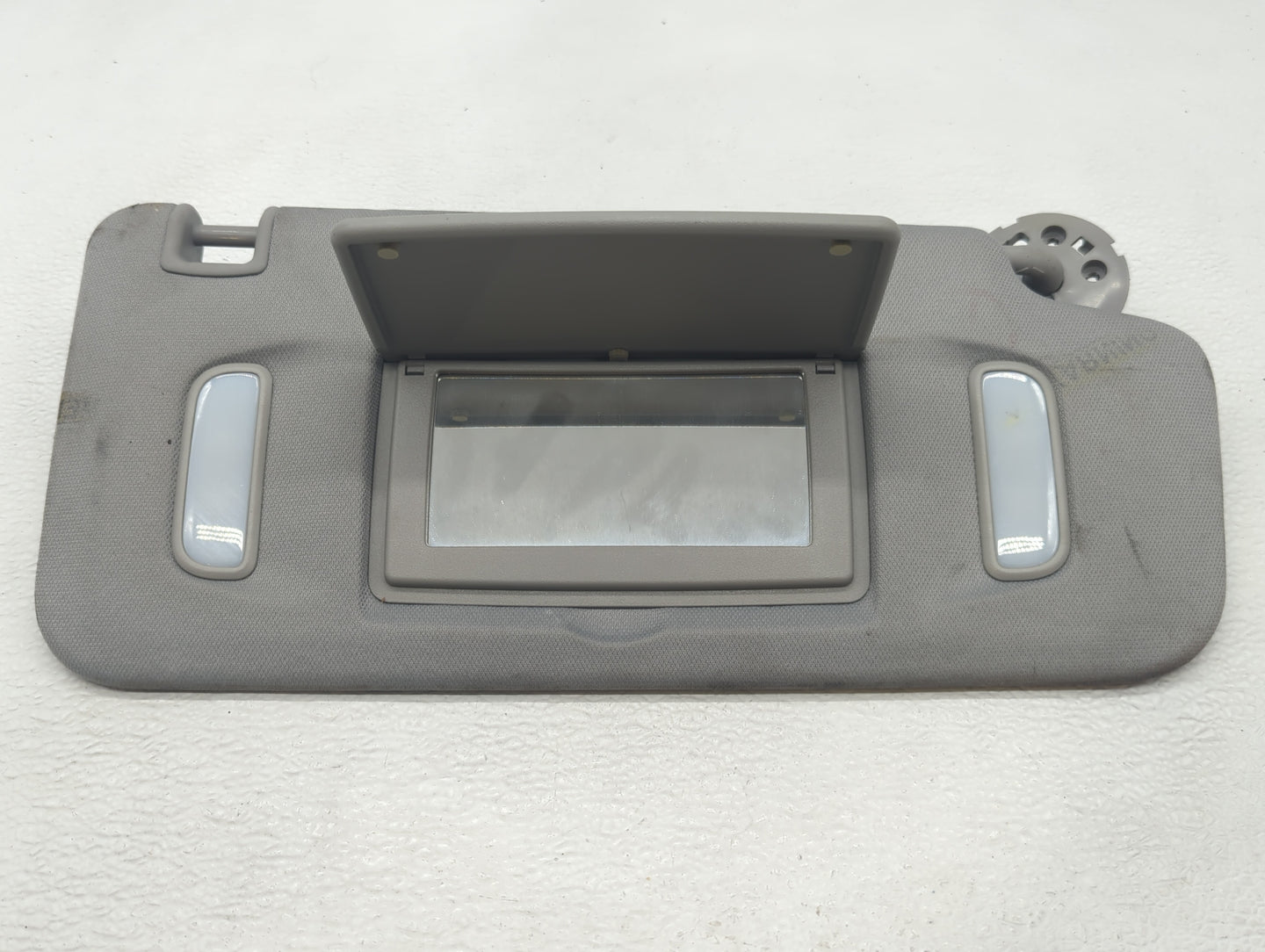 2017-2019 Gmc Acadia Sun Visor Shade Replacement Passenger Right Mirror Fits Fits 2017 2018 2019 OEM Used Auto Parts - Oemus