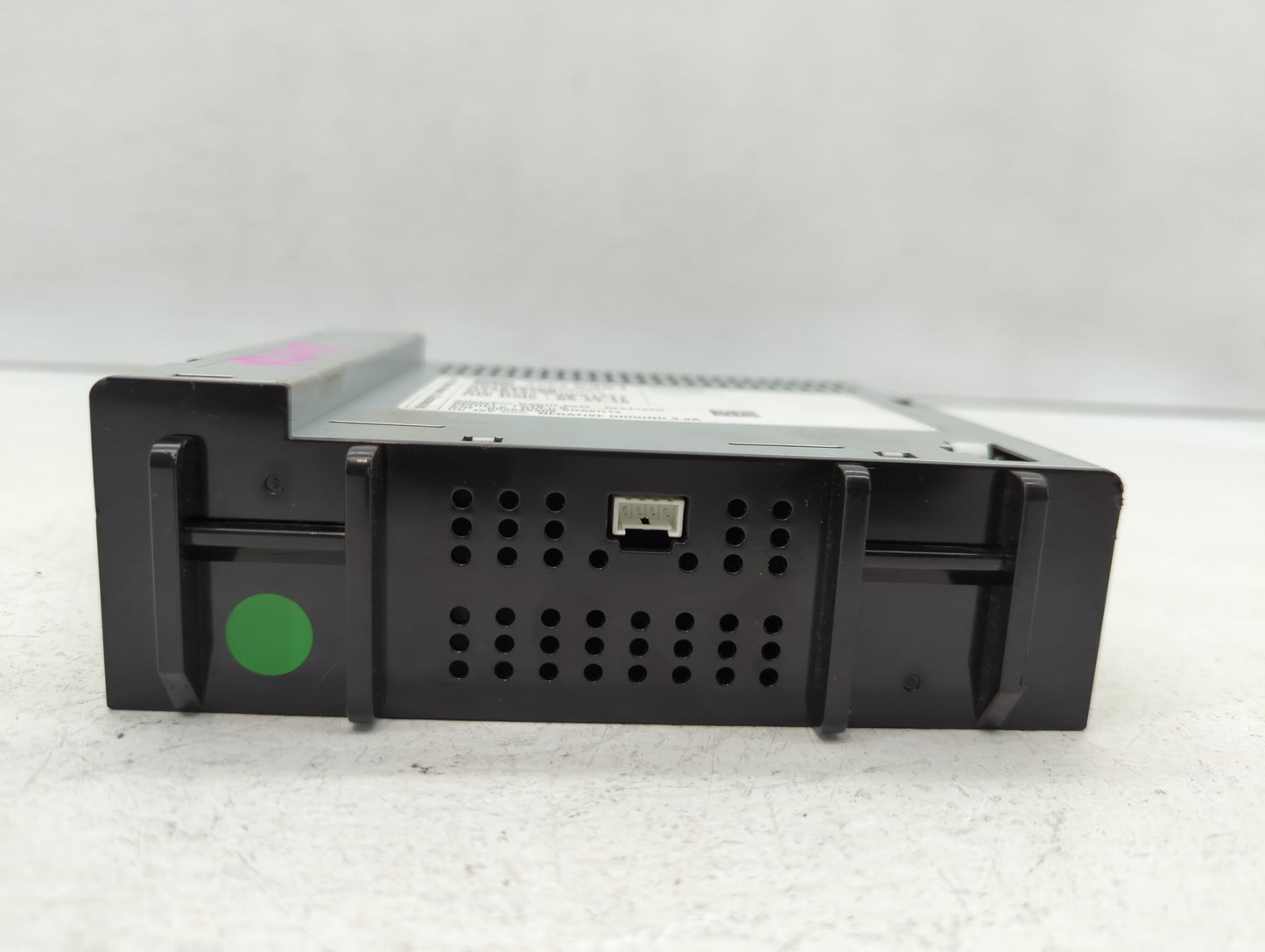 2018-2019 Gmc Acadia Radio AM FM Cd Player Receiver Replacement P/N:42645351 Fits Fits 2018 2019 2020 OEM Used Auto Parts - 